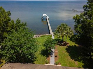 5588 E Bay Blvd, Gulf Breeze, FL 32563