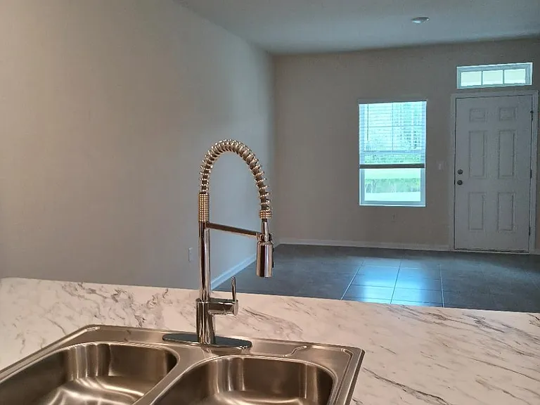 86552 Mainline Rd — Photo 6