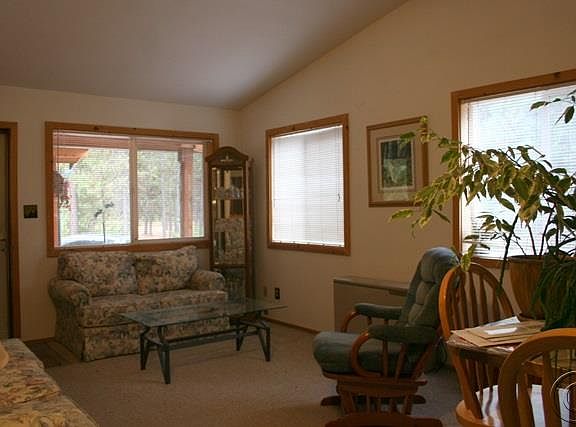 4th image of 18 Wapiti Point Dr