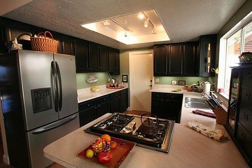 4th image of 1709 Avocado Dr