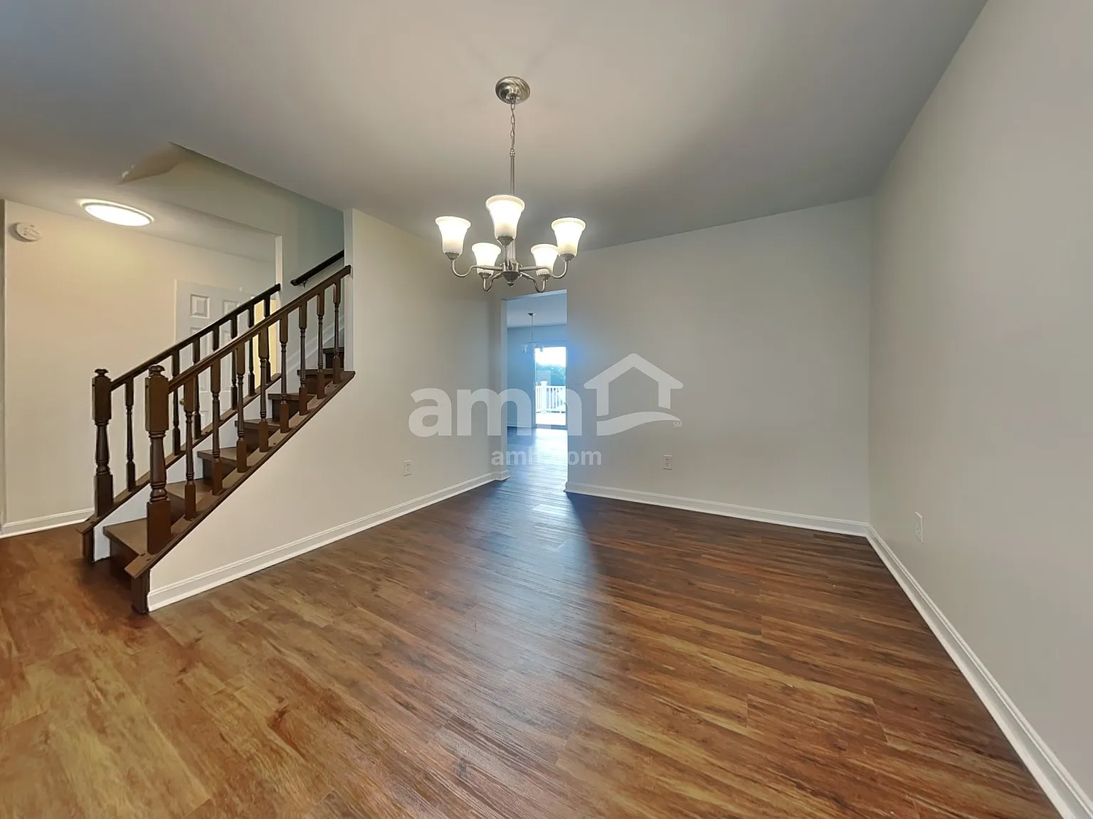 3 bed, 2.5 bath, 2151 sqft, $2,495 — Photo 4
