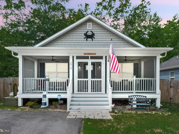 279 9th St, Colonial Beach, VA 22443