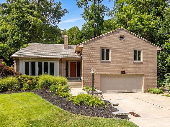 3rd image of 650 Scrubgrass Rd