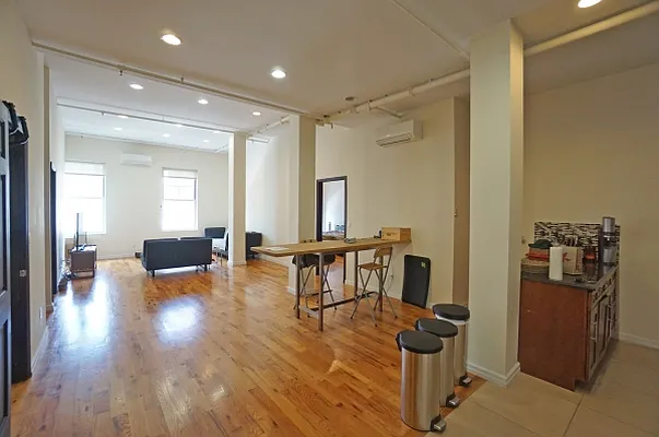 Rented by Citi Habitats | media 11