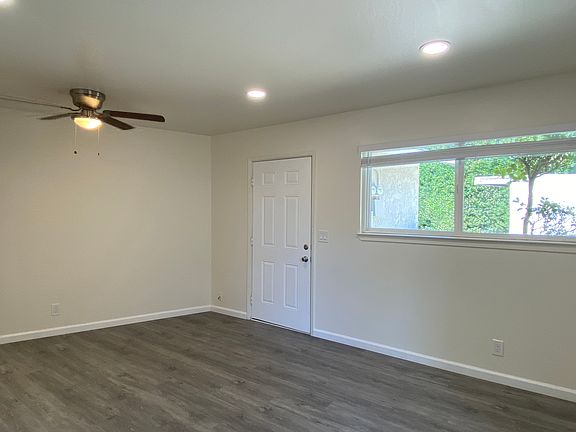 4th image of 10380 Miller Ave #4