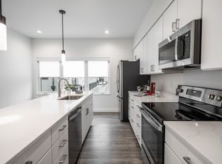 822 7th St, Columbus, IN 47201