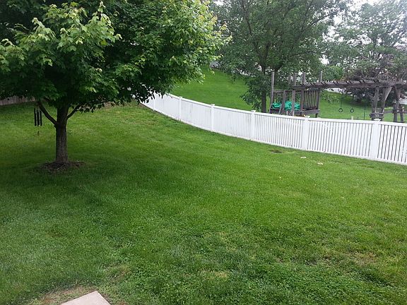 Side/Back Yard 105 Gibraltar Point Ct