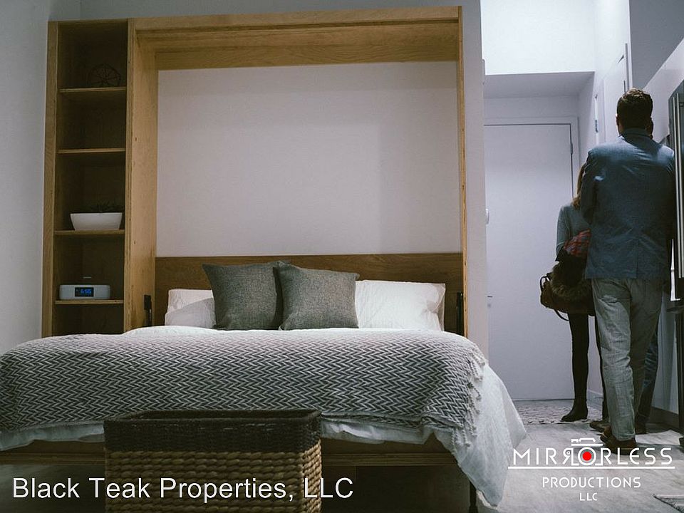 1st image of 240 Algoma Blvd #203