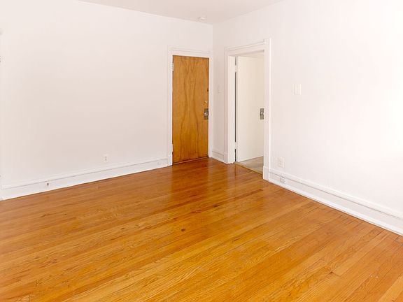 Dining/Living room