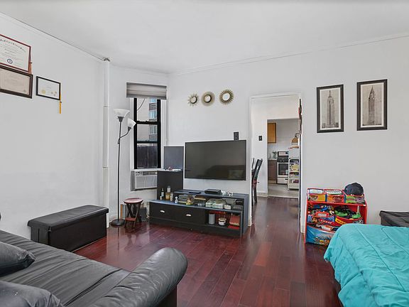 4th image of 514 W 50th St APT 2FE