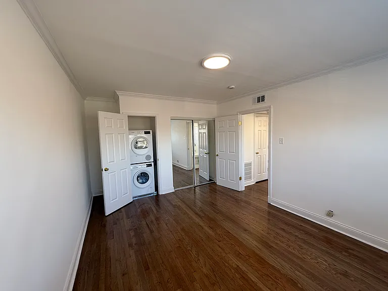 765 Westwood Dr — Photo 6