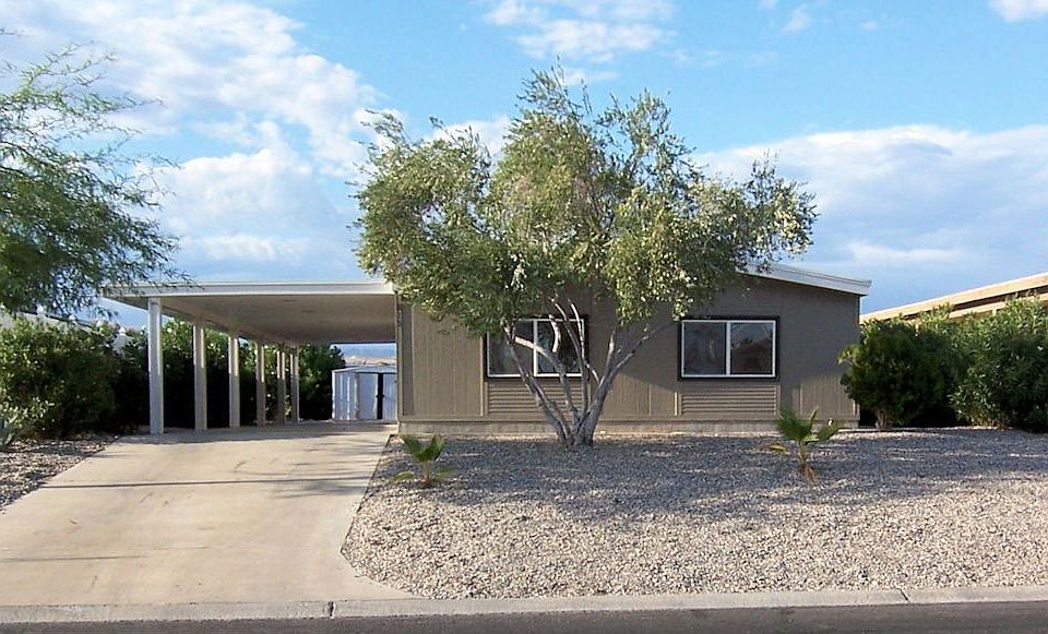 1st image of 815 Terrace Dr