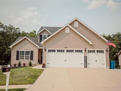 1479 Saint Charles Dr, Hillsboro, MO, 63050