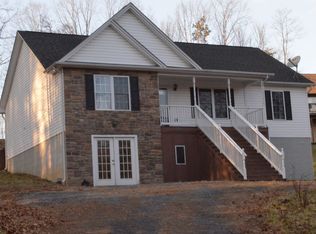 785 Goode Dr, Front Royal, VA 22630