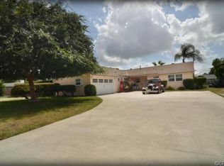 333 N Hollenbeck Ave, Covina, CA