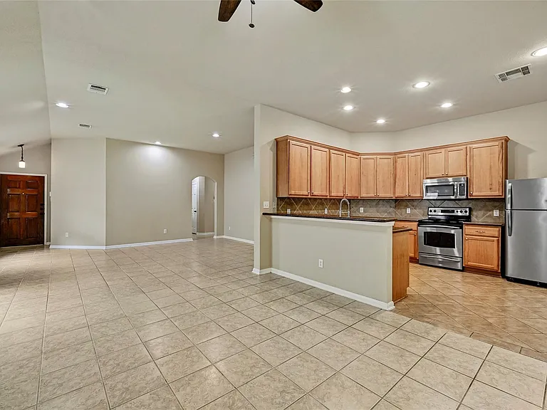 2717 Granite Creek Dr — Photo 8