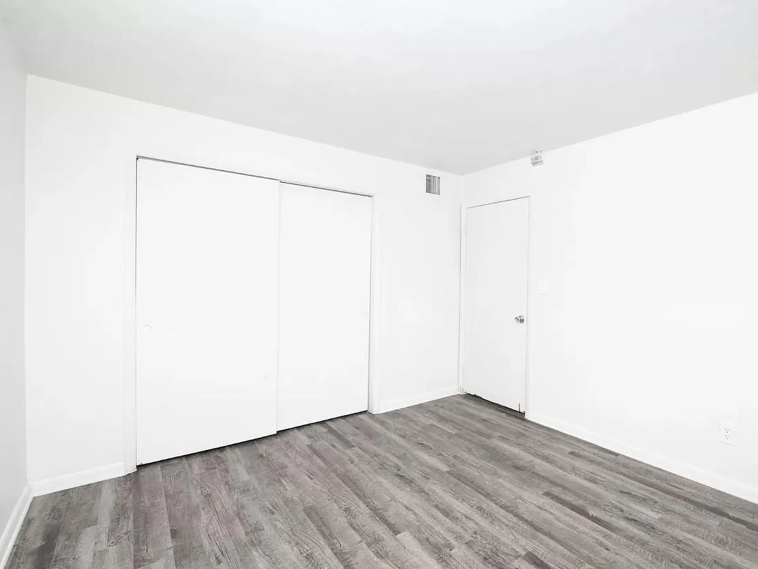 1 bed, 600 sqft, $1,600 — Photo 4