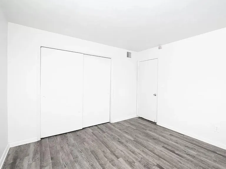 7720 N Miami Ave #106 — Photo 10