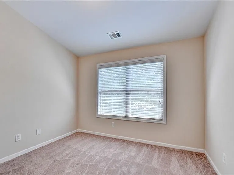 3292 Willow Oak Dr — Photo 36
