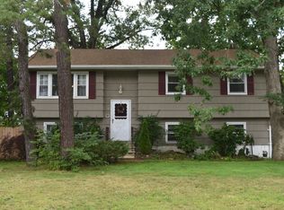 28 13th St, Monroe Township, NJ