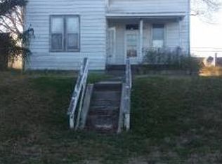 615 Saint Clair Ave, Belleville, IL