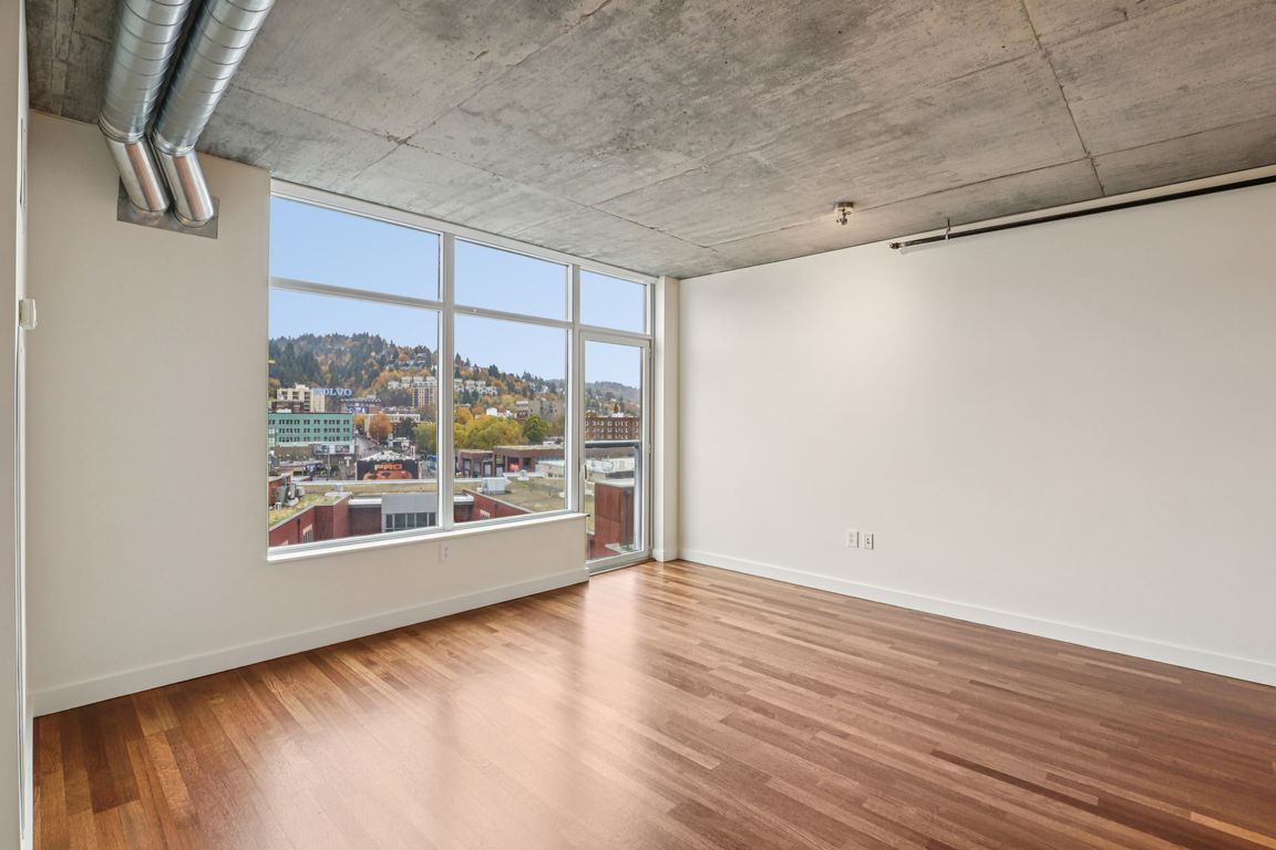 next background image