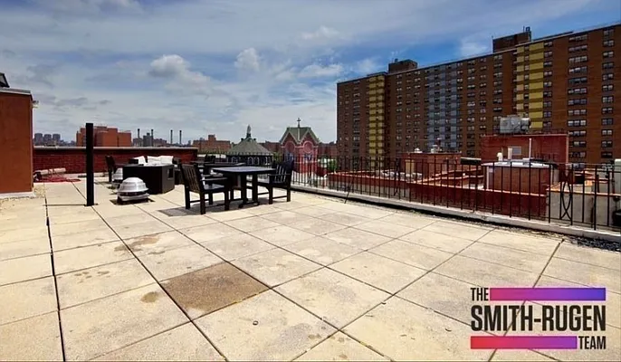 Rented by R New York | media 38