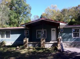 510 Crescent Way, Horse Shoe, NC 28742