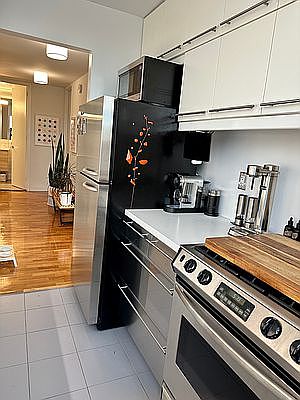 5th image of 1 Irving Pl APT P25a