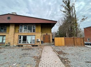 47 Riverdale Ave Unit 3, Ottawa, ON K1S 1P9
