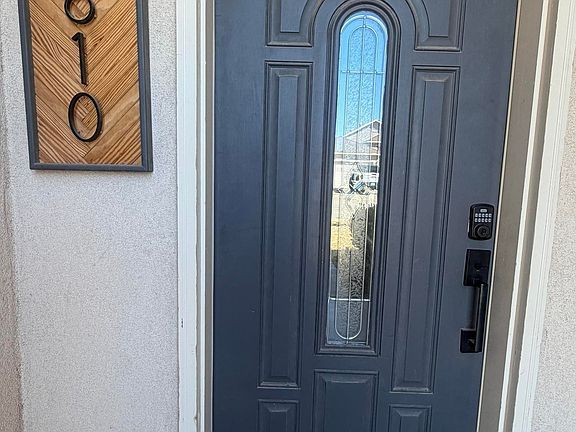 2nd image of 1810 Hays Dr
