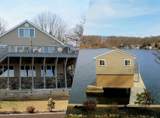 320 Lakeside Blvd, Hopatcong, NJ 07843