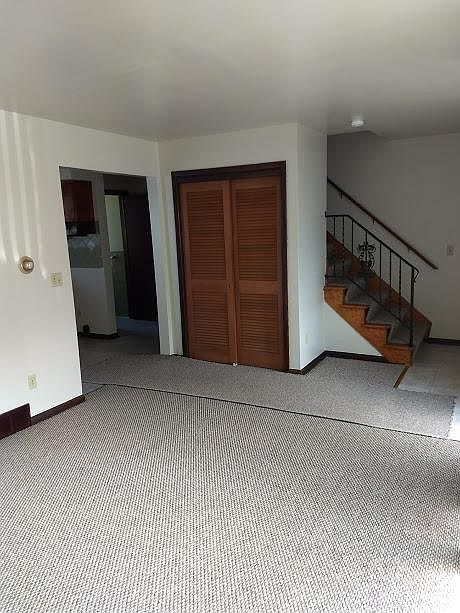 1st image of 158-160 Sheridan Ave