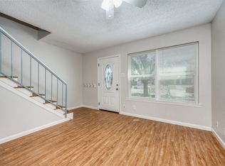 604 Meadowview Ct #3, Denton, TX 76207