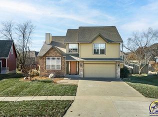 2745 SW Lagito Dr, Topeka, KS 66614