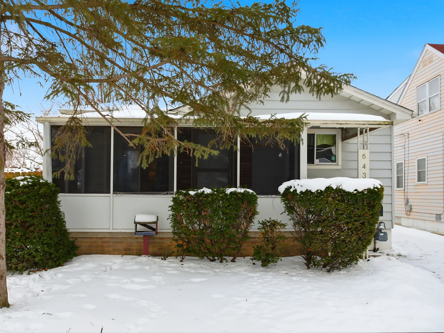 3 bed, 1776 sqft, $1,500 — Photo 1