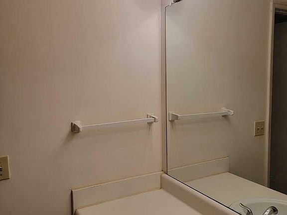 5th image of 8736 Key Biscayne Dr APT 202