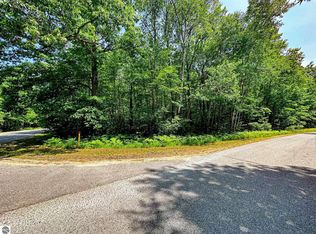 Xxx Teaberry Ln, Houghton Lake, MI 48629