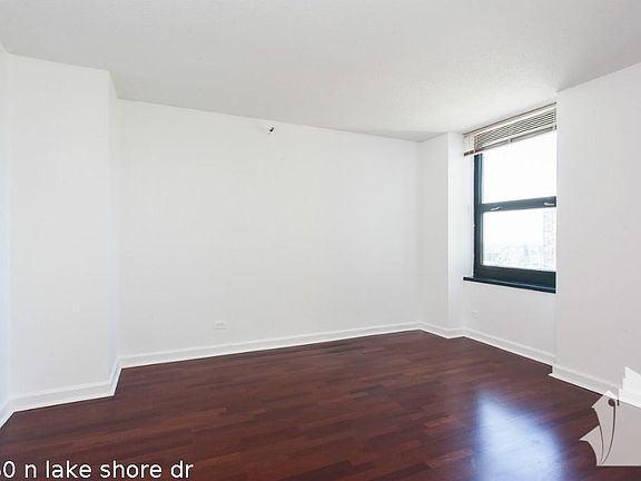 3rd image of 3660 N Lake Shore Dr #1617