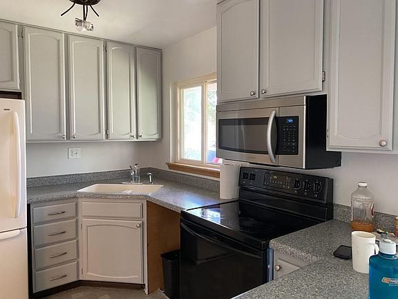 Just installed new dishwasher (not in the pic)