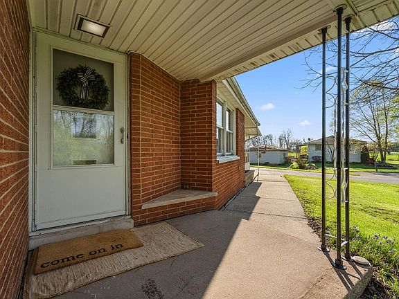 5th image of 713 W State Road 130