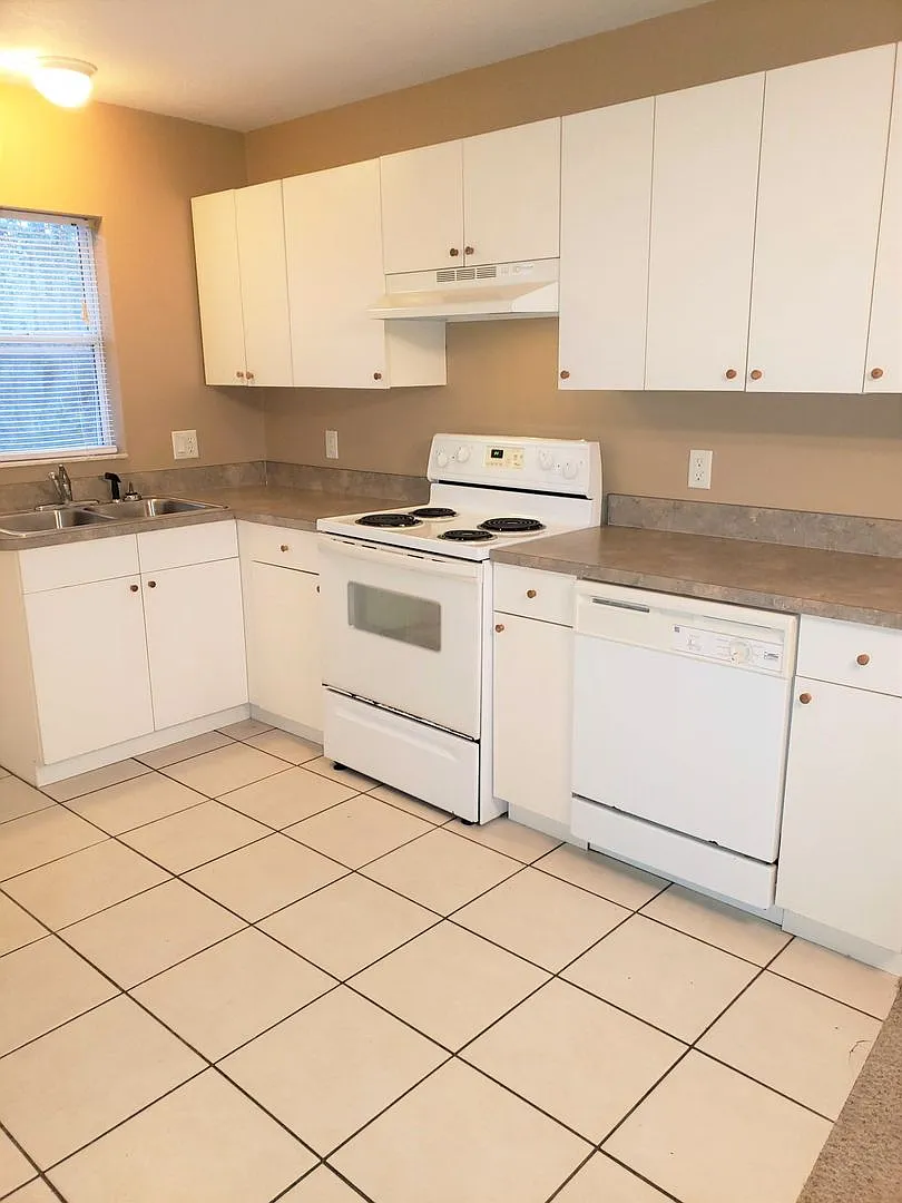 Awesome 2/2 Duplex in Citrus Springs — Photo 4