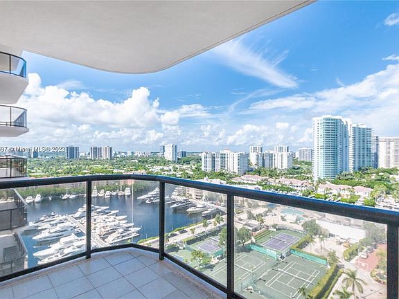 5th image of 19667 Turnberry Way APT 17F
