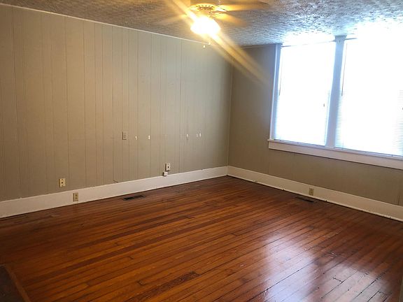 5th image of 727 Deery St #1