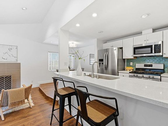 3rd image of 5443 New Mills Rd