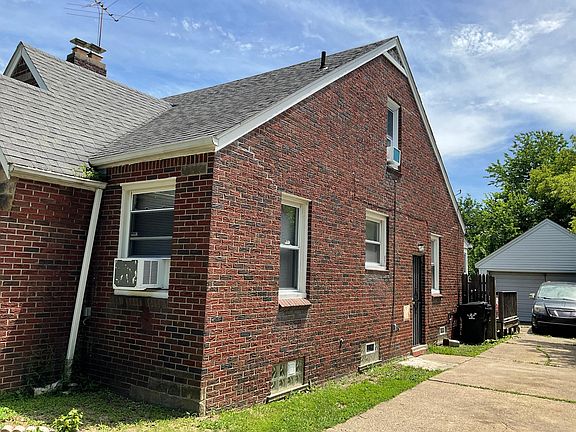 2nd image of 11630 Rossiter St