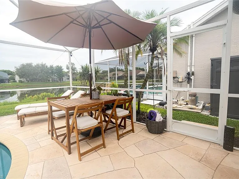7712 Citrus Hill Ln — Photo 39