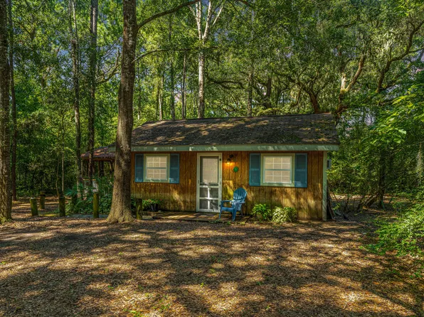 2209 Highway 174, Edisto Island, SC 29438