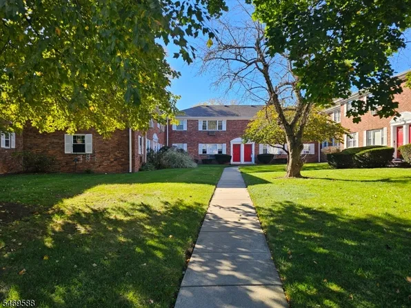 17B Atherton Ct, Wayne Twp., NJ 07470