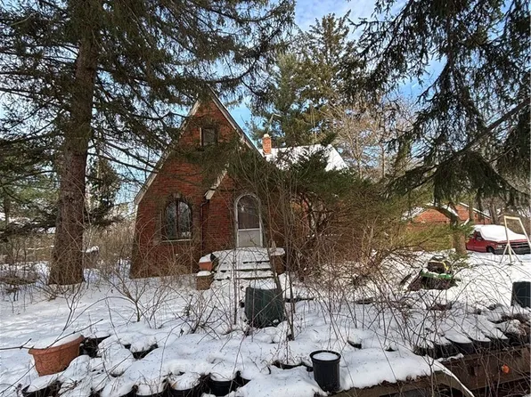 10428 Edgerton Rd, North Royalton, OH 44133